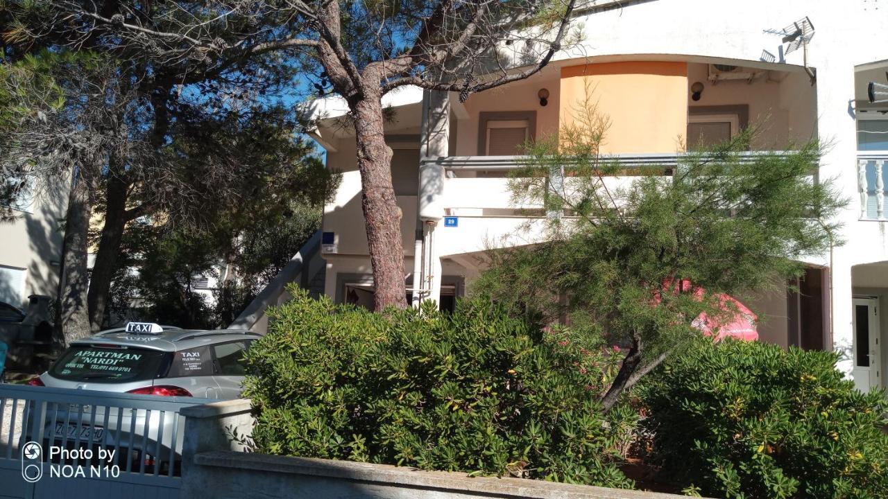 Apartman Nardi Vir Exterior photo